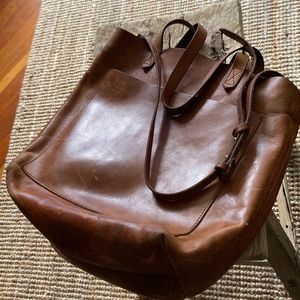 Madewell leather tote bag - great purse!